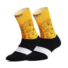 Anti Slip Outdoor Cycling Socks Seamless Integral Moulding Camping Hiking Running Bicycle Bike Sport Socks