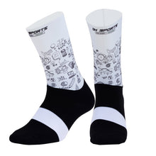 New Fiber Fabric Cycling Socks Professional Comfortable Men Women Bicycle Running Sport Socks Anti Slip Hiking Climbing Socks