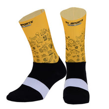 New Fiber Fabric Cycling Socks Professional Comfortable Men Women Bicycle Running Sport Socks Anti Slip Hiking Climbing Socks