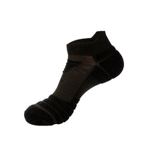 Men Running Basketball Socks Breathable Anti-slip Sport Hiking Cycling Walking Outdoor Sock Cotton Athletic No Sweat Socks