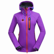 2019 Winter Women Soft shell Outdoor Waterproof Ski Jacket Fleece Thermal Waterproof Coat Outdoor Camping Hiking Female Jacket