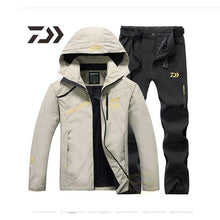 Daiwa Clothing Fishing Suit Men Spring Autumn Thin Fishing Clothes Sports Hiking Fishing Jacket Outdoor Breathable Fishing Wear