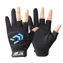 DAIWA Professional Fishing Gloves Three Fiinger Cut Protective Gloves Outdoor Anti-slip Hiking Gloves For Men Pesca Equipment