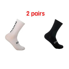 New Fiber Fabric Cycling Socks Professional Comfortable Men Women Bicycle Running Sport Socks Anti Slip Hiking Climbing Socks