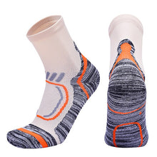 USHINE outdoor trekking socks sports basketball socks anti-slip thermal bicycle socks winter climbing socks