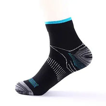 USHINE outdoor trekking socks sports basketball socks anti-slip thermal bicycle socks winter climbing socks