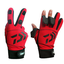 Daiwa Winter Warm Fishing Gloves Cotton 3 Fingers Cut Waterproof Anti-slip Fishing Glove Outdoor Riding Hiking Sports